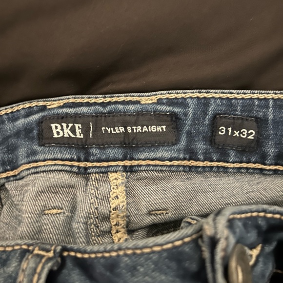 BKE Tyler Straight Stretch Jean 31x32 - Picture 5 of 5